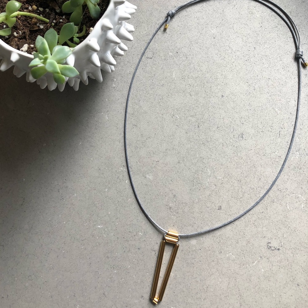 India Hicks ‘The Catch’Necklace